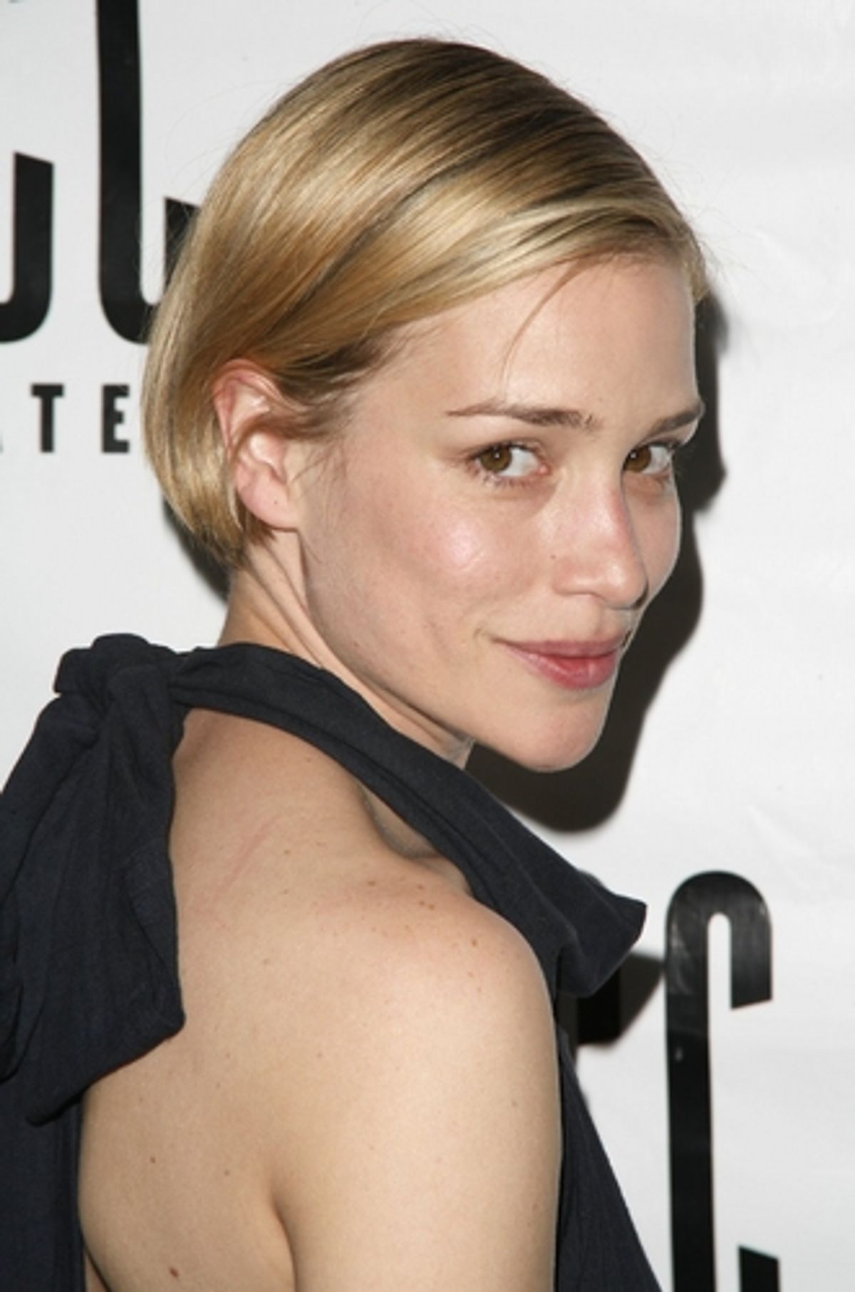 Piper Perabo at 