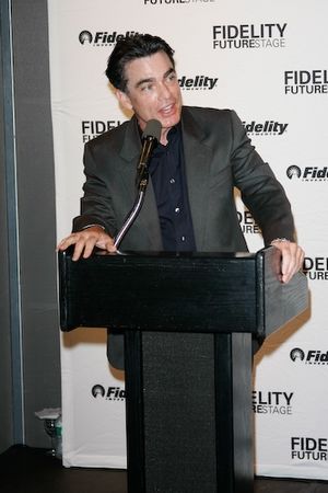 Peter Gallagher
 Photo