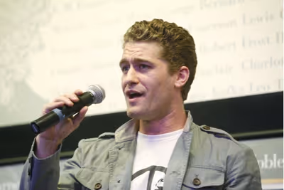 Matthew Morrison
 Photo