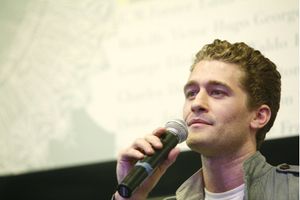 Matthew Morrison Photo