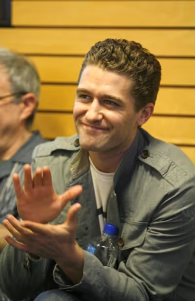 Matthew Morrison
 Photo