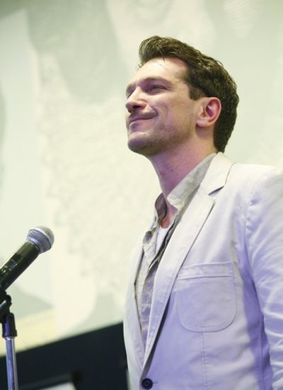  Paulo Szot Photo