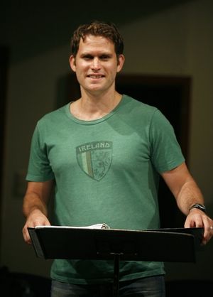 Steven Pasquale
 Photo