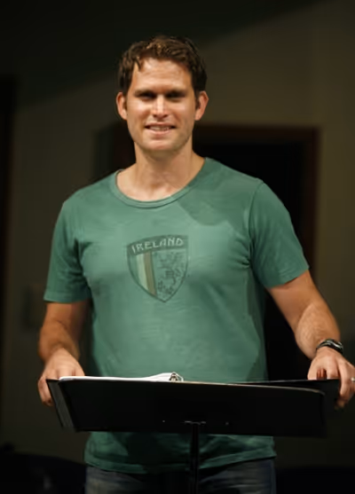Steven Pasquale
 Photo