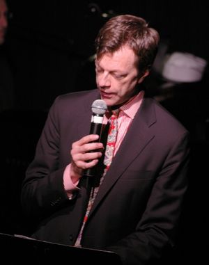 Jim Caruso starts the show Photo