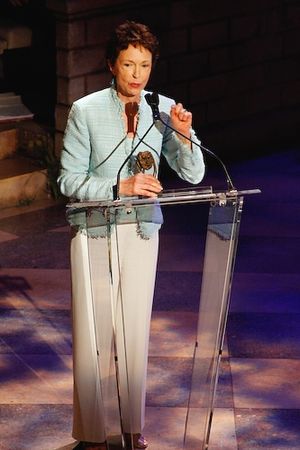 Deanna Dunagan Photo