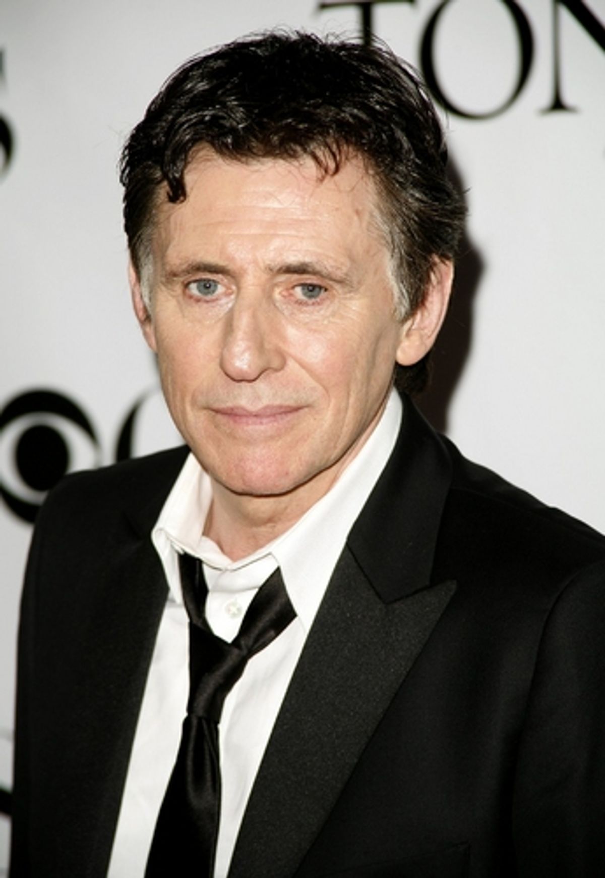 Gabriel Byrne