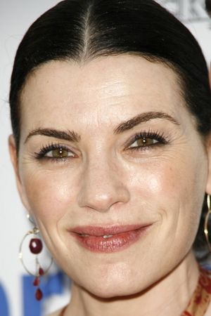 Julianna Margulies Photo