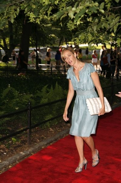 Kim Raver Photo