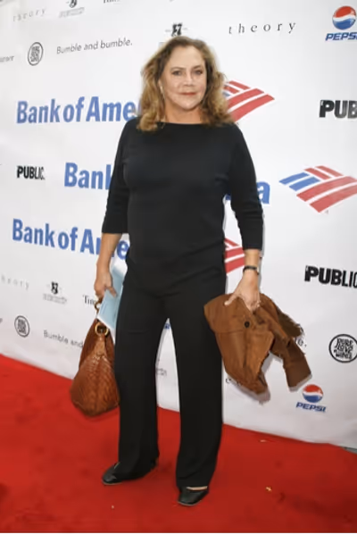 Kathleen Turner Photo