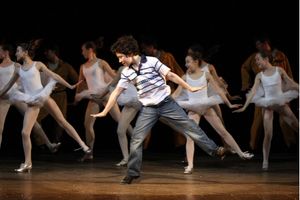 Fox Jackson-Keen Photo