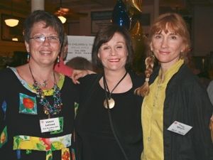 Valerie LaCount with Vivian Shoolman and alumna Tracy Keegan of Wayland @ BroadwayWorld Valerie LaCount with Vivian Shoolman and alumna Tracy Keegan of Wayland Photo