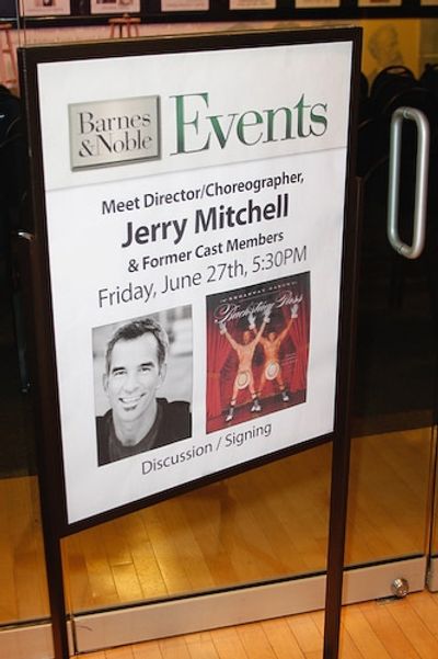 Jerry Mitchell at Barnes and Noble
 Photo