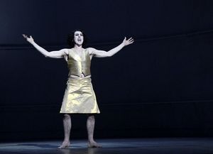 Alan Cumming @ BroadwayWorld Alan Cumming Photo