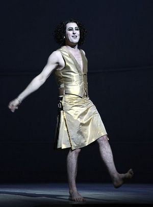 Alan Cumming @ BroadwayWorld Alan Cumming Photo