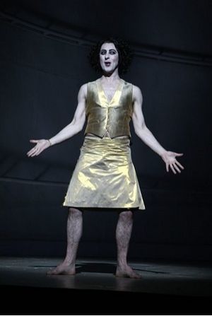 Alan Cumming @ BroadwayWorld Alan Cumming Photo