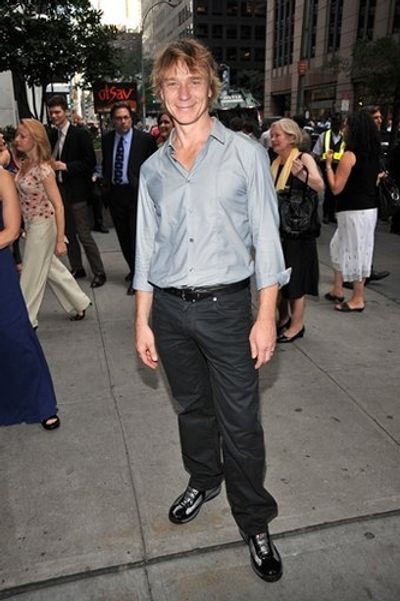 Ben Daniels Photo