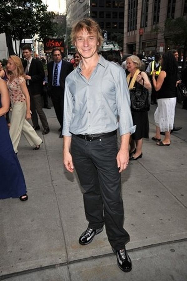 Ben Daniels Photo