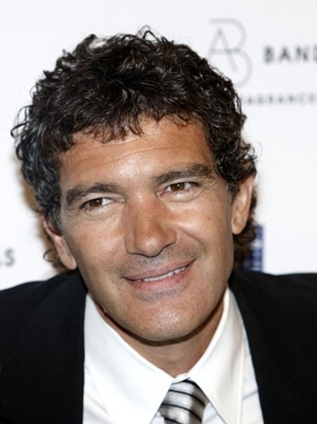 Antonio Banderas at Antonio Banderas Perfume Launch Benefits Broadway Cares