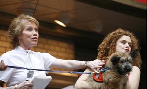 Mary Tyler Moore and Bernadette Peters Photo