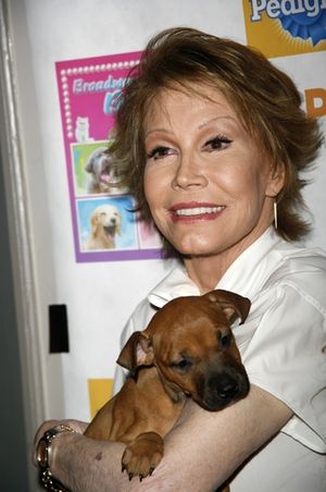 Mary Tyler Moore Photo