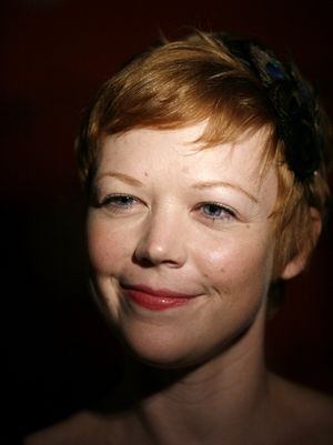 Emily Bergl Photo