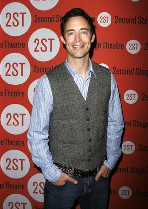 Tom Cavanagh Photo