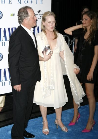Meryl Streep with her husband Don Gummer
 Photo