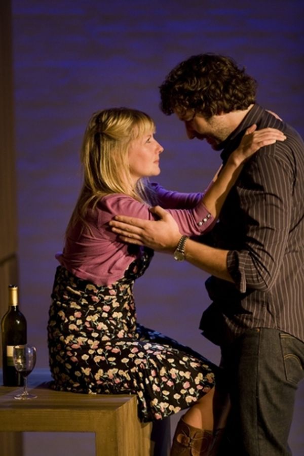 Lisa Dillon and Chris O' Dowd Photo