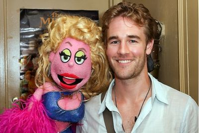 James Van Der Beek and Lucy have a moment Photo