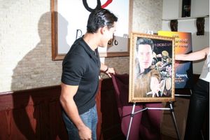 Mario Lopez Unveils his portrait! @ BroadwayWorld Mario Lopez Unveils his portrait! Photo