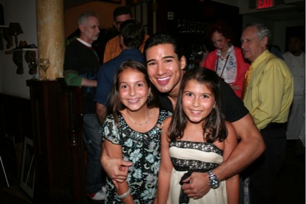 Michelle Berardino, Mario Lopez and Christina Berardino Photo