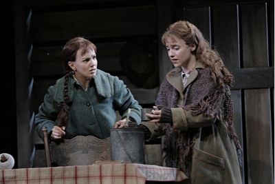 Kara Lindsay (Laura Ingalls) and Jenn Gambatese (Mary Ingalls)  Photo