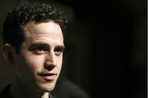 Santino Fontana Photo