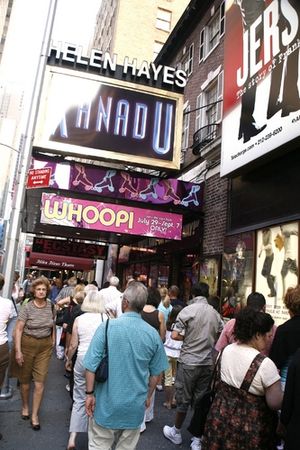 Theatre Marquee for Whoopi Goldberg's Opening Night Performance in XANADU
@ BroadwayWorld Theatre Marquee for Whoopi Goldberg's Opening Night Performance in XANADU
Photo