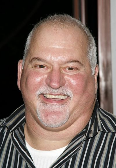 Steven Yuhasz Photo