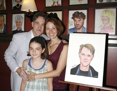Boyd Gaines with his wife and their daughter Leslie Photo
