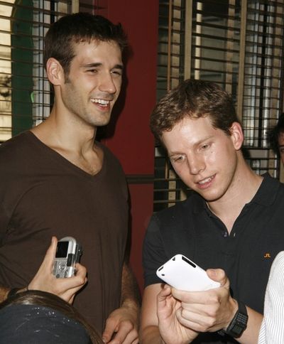 Stark Sands Photo