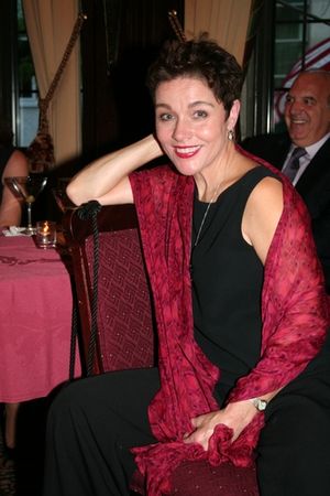 Christine Andreas Photo