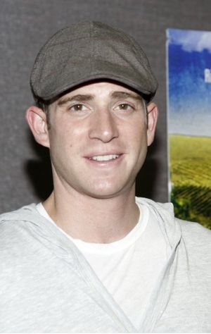 Bryan Greenberg 
 Photo