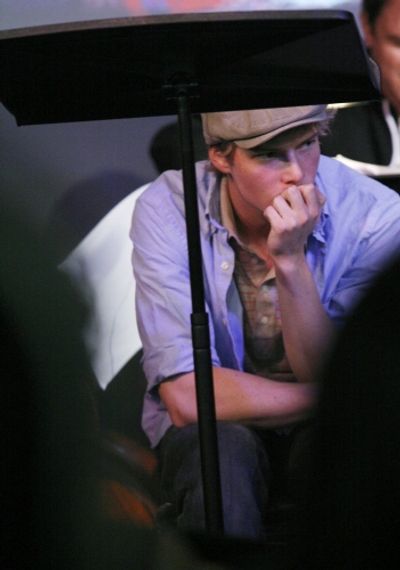 Hunter Parrish Photo