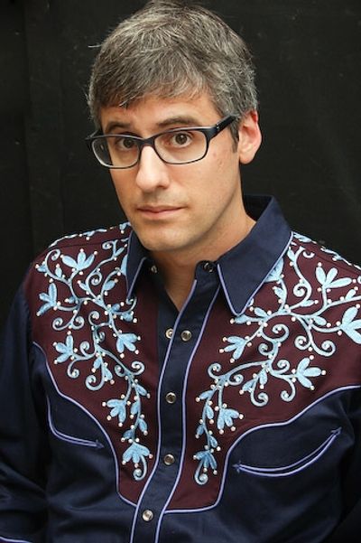 Host Mo Rocca Photo