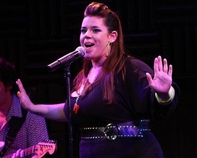 Alysha Umphress Photo