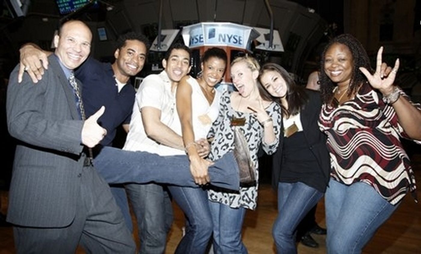 Photo Coverage: The Cast of RENT Rings The NYSE Opening Bell  Image