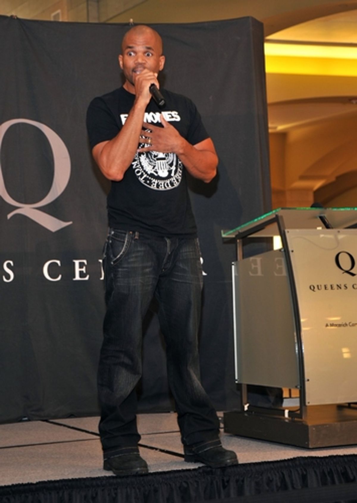 Darryl 'D.M.C' McDaniels at Jeannette Bayardelle Performs for the Heart Gallery