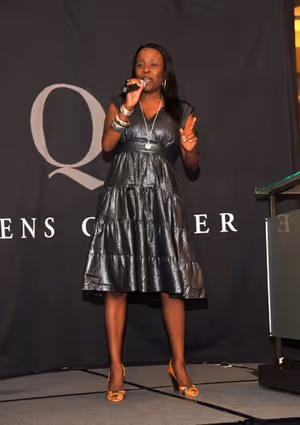 Jeannette Bayardelle
@ BroadwayWorld Jeannette Bayardelle
Photo