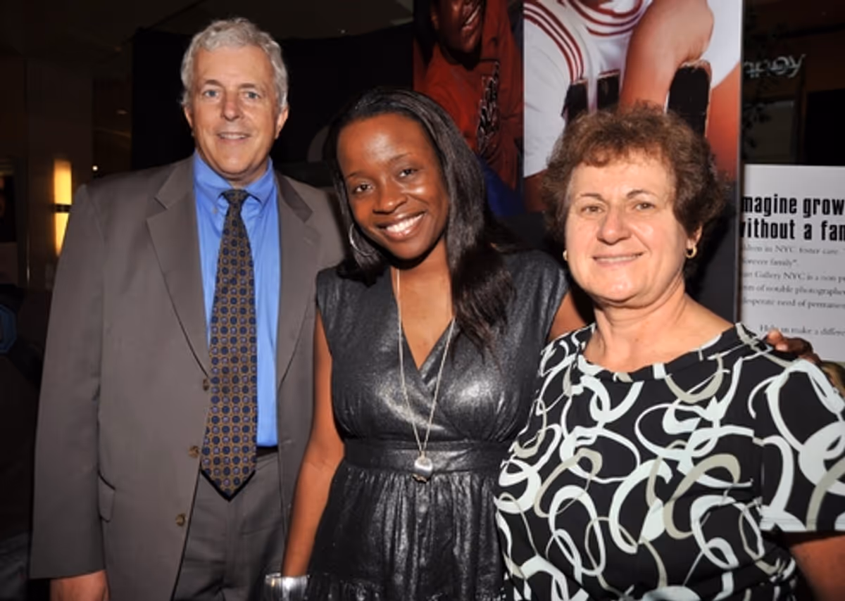 Herbert Stupp, Jeannette Bayardelle and Guest at Jeannette Bayardelle Performs for the Heart Gallery