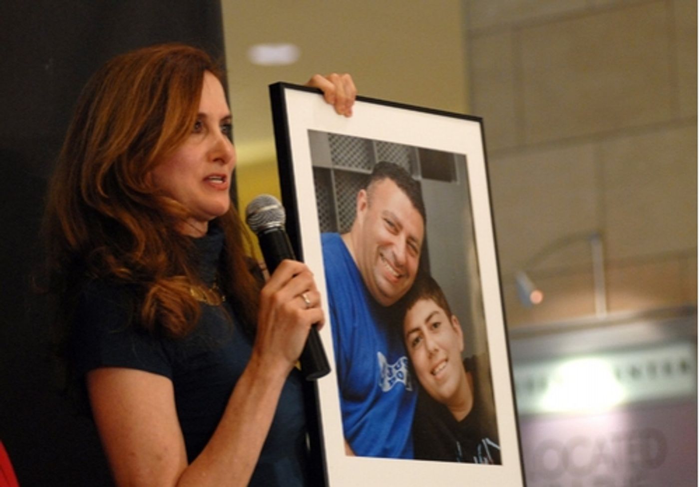 Photo Coverage: Jeannette Bayardelle Performs for the Heart Gallery Photo Coverage: Jeannette Bayardelle Performs for the Heart Gallery Image