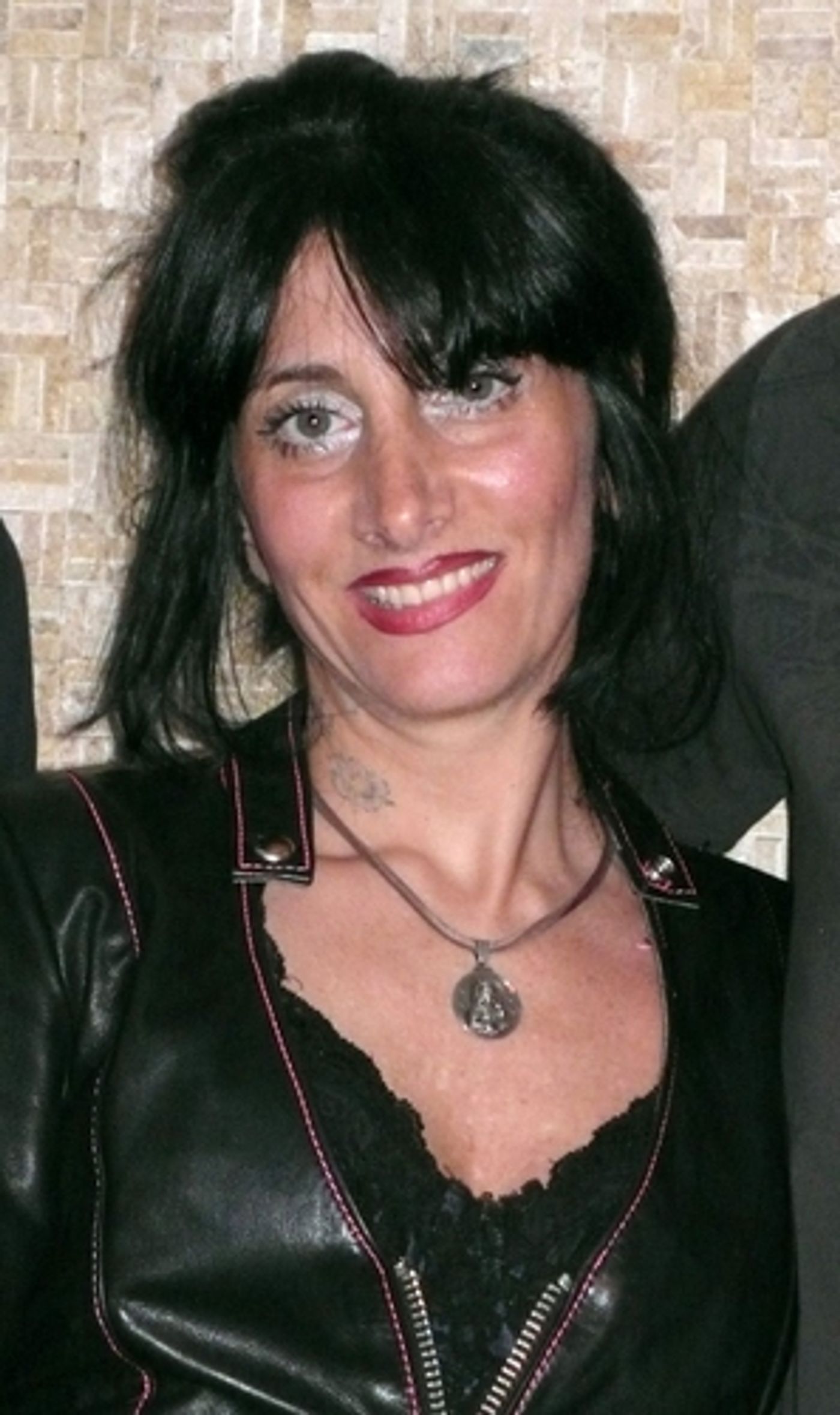 Photo Coverage: Project Runway Auctions Drag Costumes for BCEFA  Image