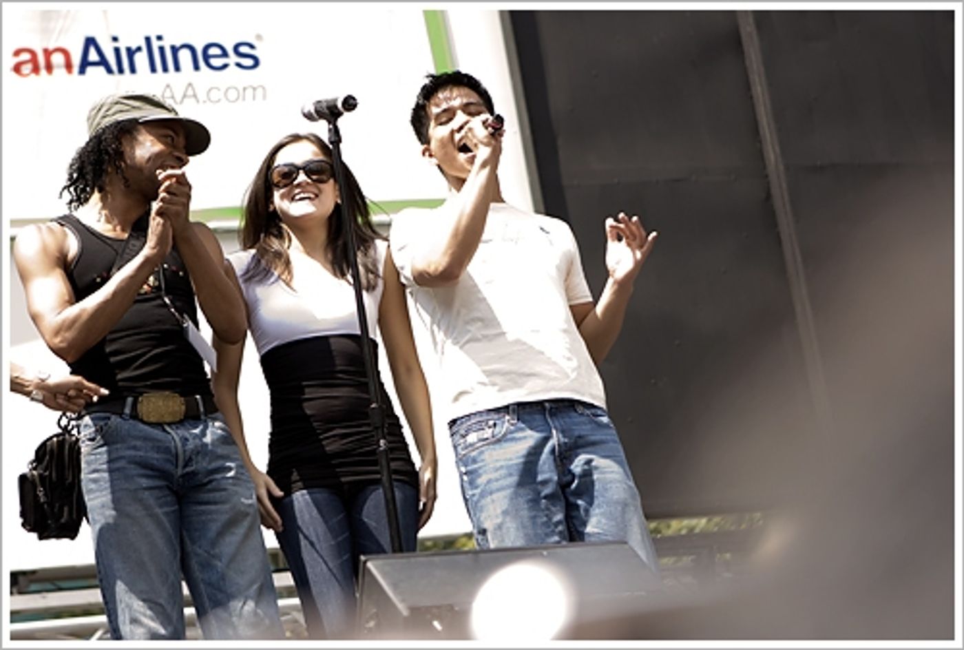 Photo Flash: 'Seasons of Love' RENT in Bryant Park  Image